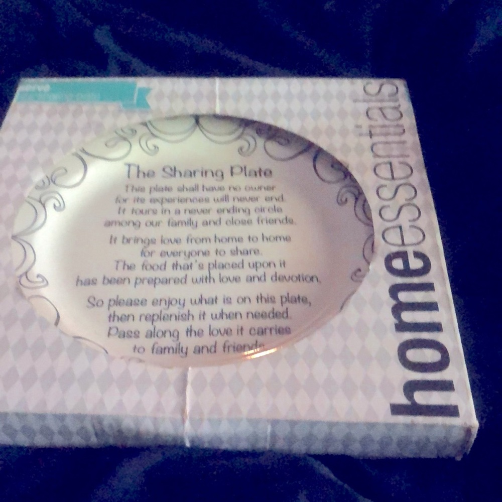 Kirkland Home Essentials “The Sharing Plate”